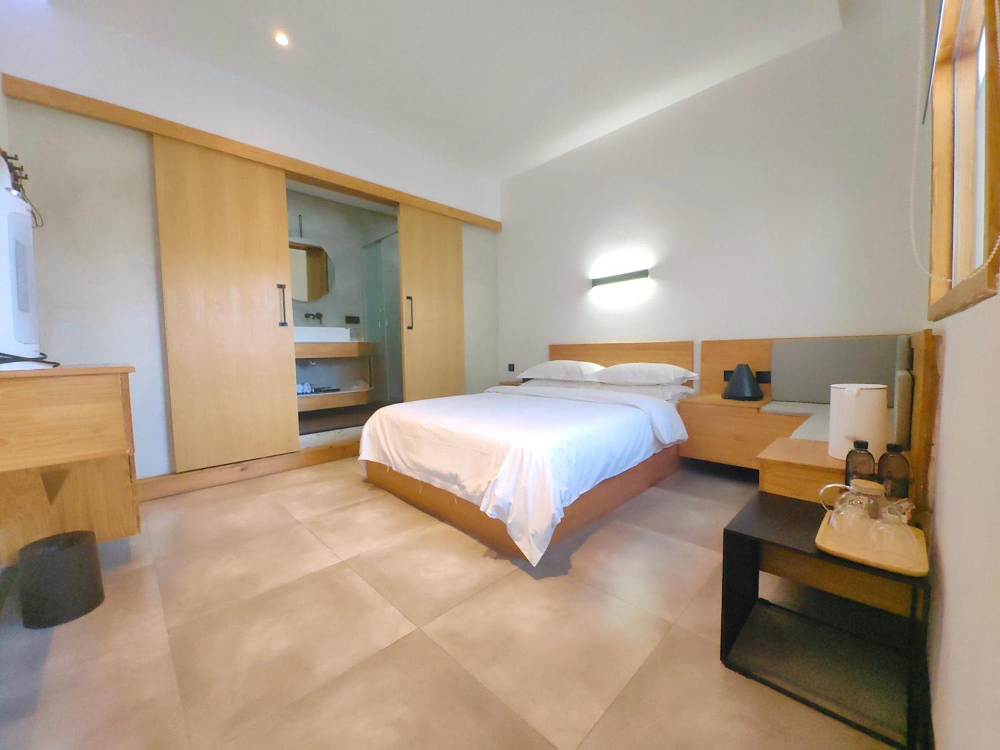 Dali Loft Travelling With Hostel Bagian luar foto