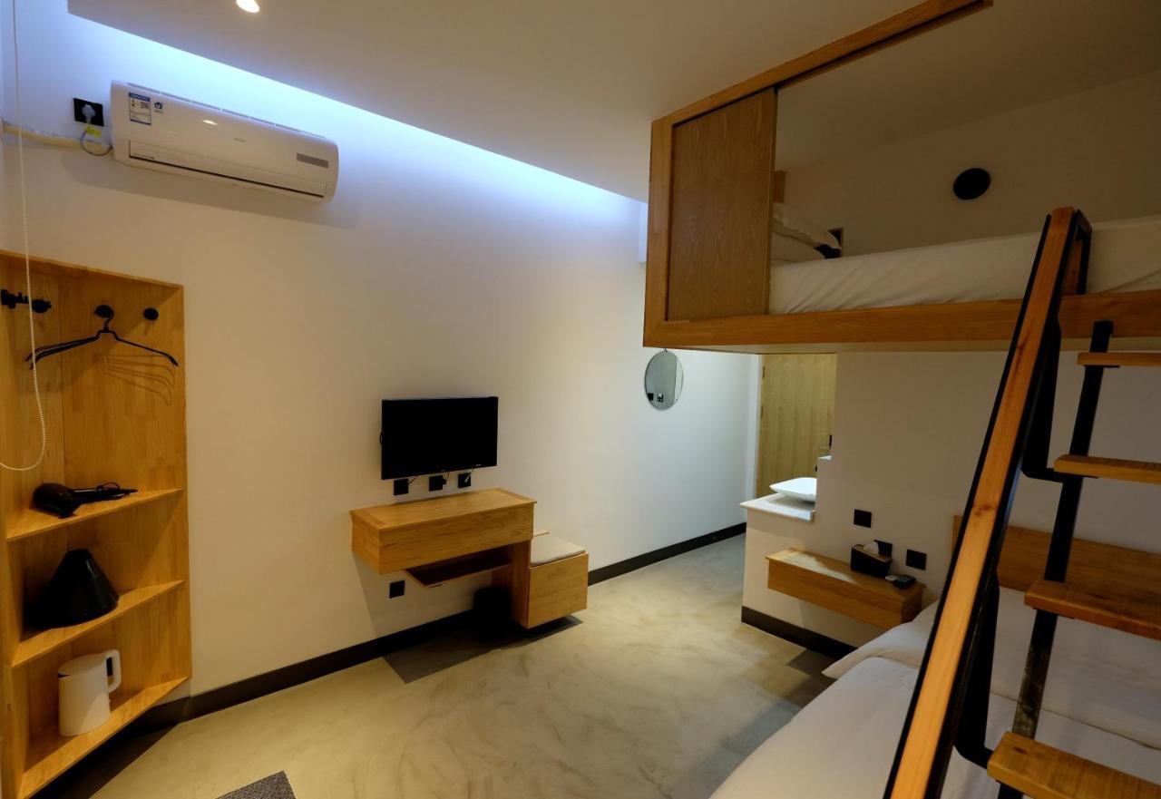 Dali Loft Travelling With Hostel Bagian luar foto