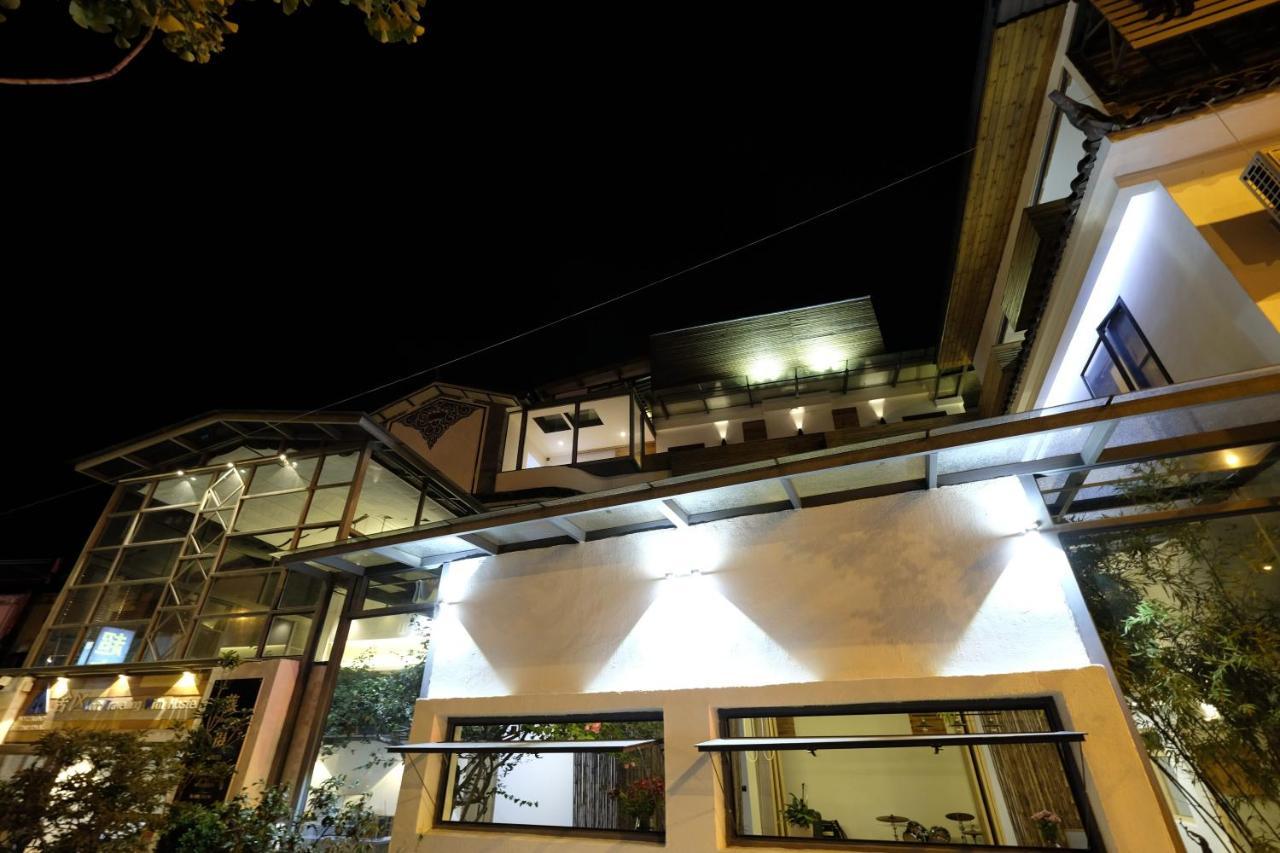 Dali Loft Travelling With Hostel Bagian luar foto
