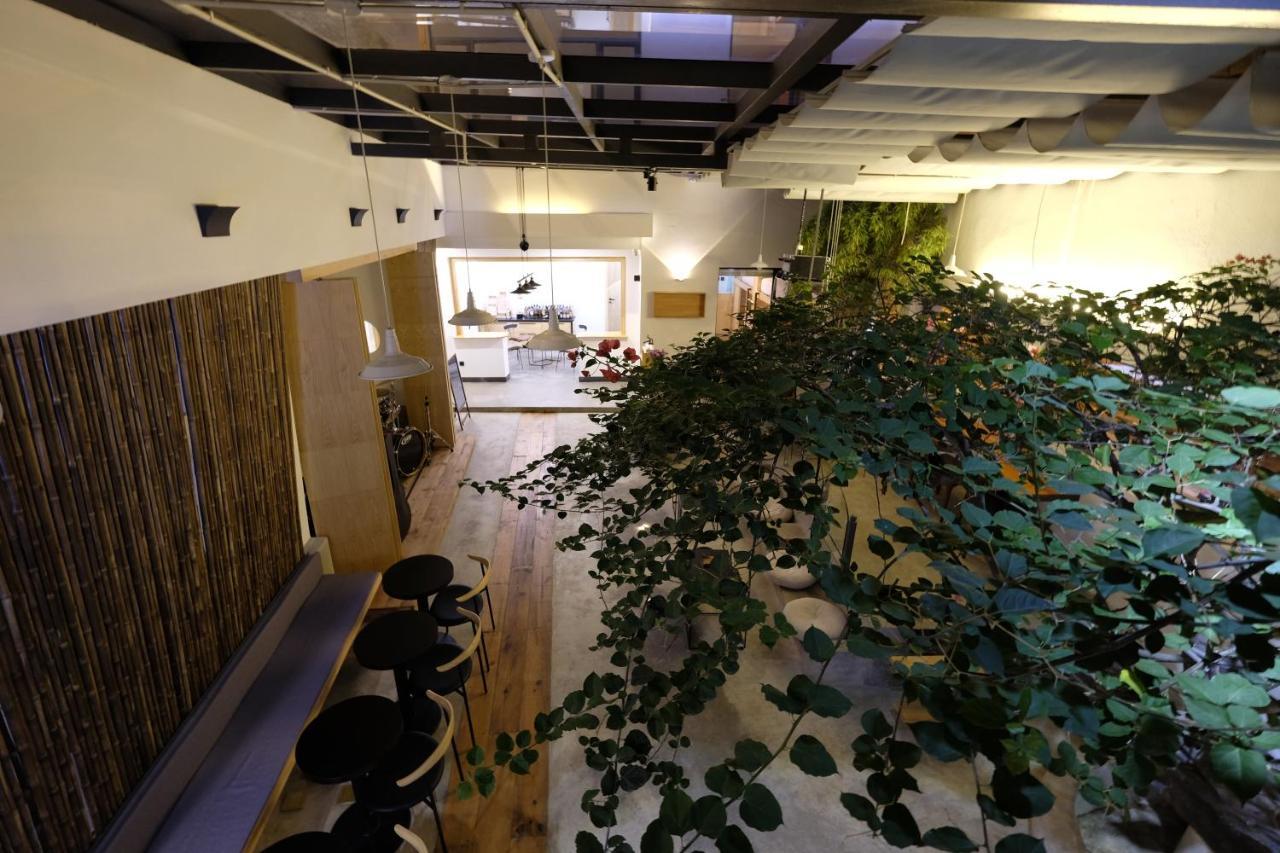 Dali Loft Travelling With Hostel Bagian luar foto