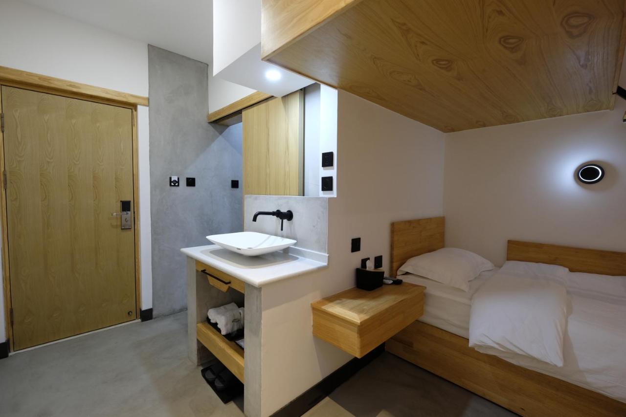 Dali Loft Travelling With Hostel Bagian luar foto